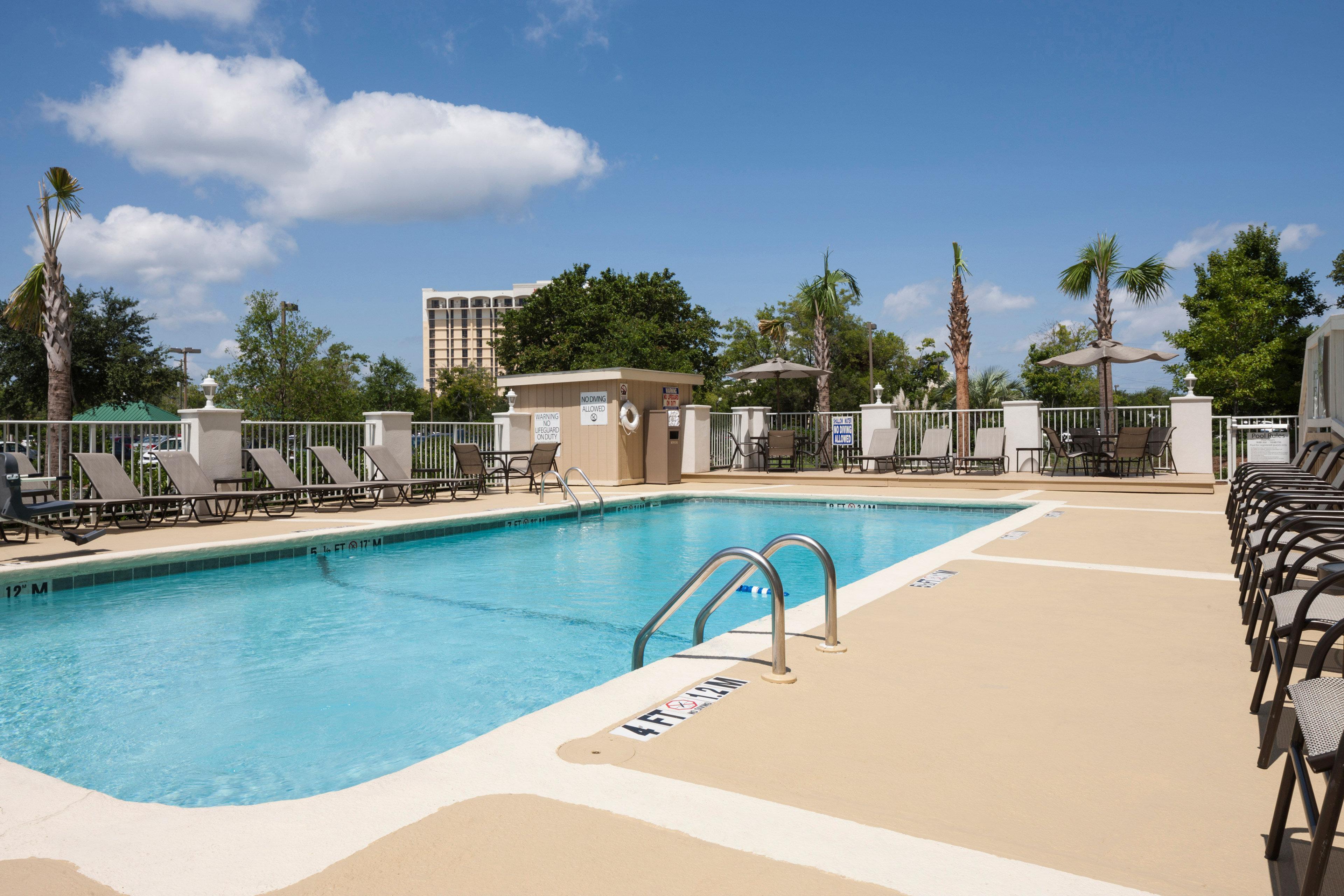 Holiday Inn Express & Suites Charleston Dwtn -Westedge By Ihg Экстерьер фото